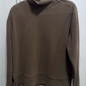 Andrew Marc Brown Ribbed Turtleneck Sweatshirt
